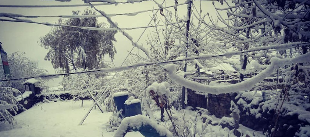 snowfall-in-baitadi-normal-life-hit-hard